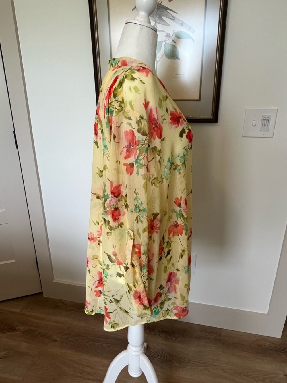 Floral blouse: Kut From The Kloth - Picture 3 of 5